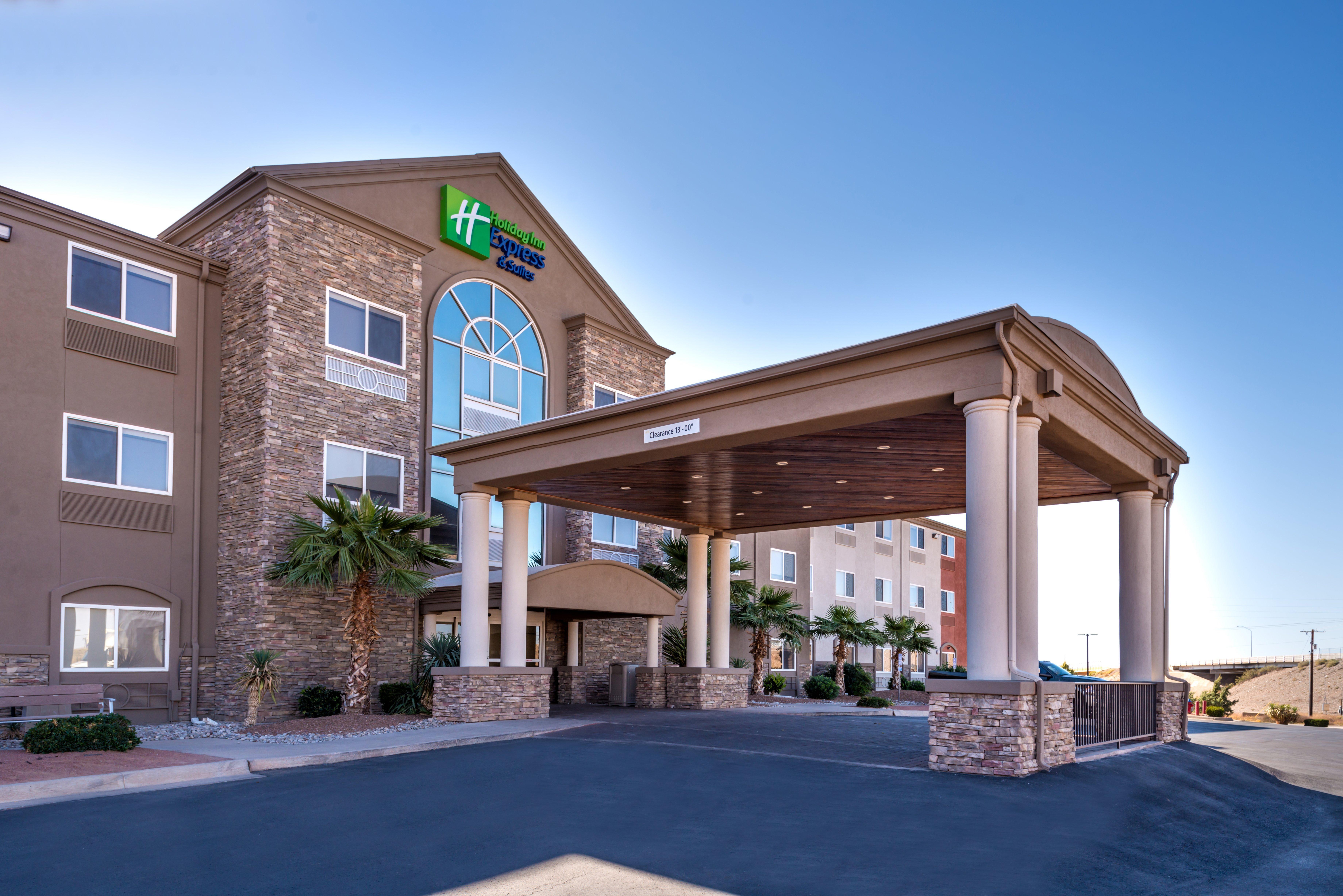 Holiday Inn Express & Suites Alamogordo Highway 54/70, An Ihg Hotel Esterno foto