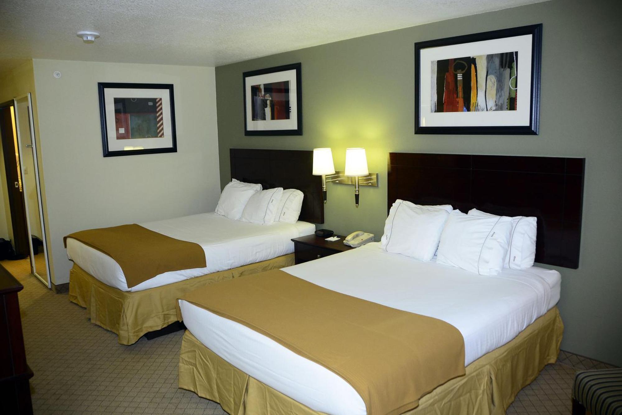 Holiday Inn Express & Suites Alamogordo Highway 54/70, An Ihg Hotel Esterno foto