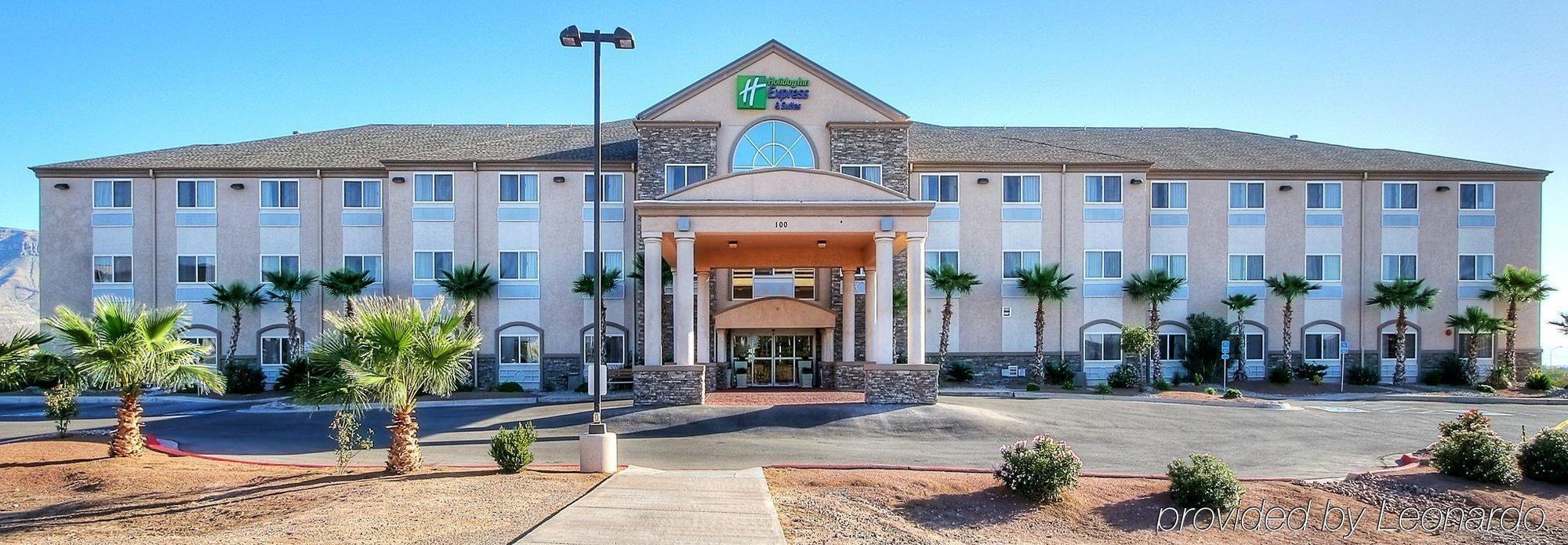 Holiday Inn Express & Suites Alamogordo Highway 54/70, An Ihg Hotel Esterno foto